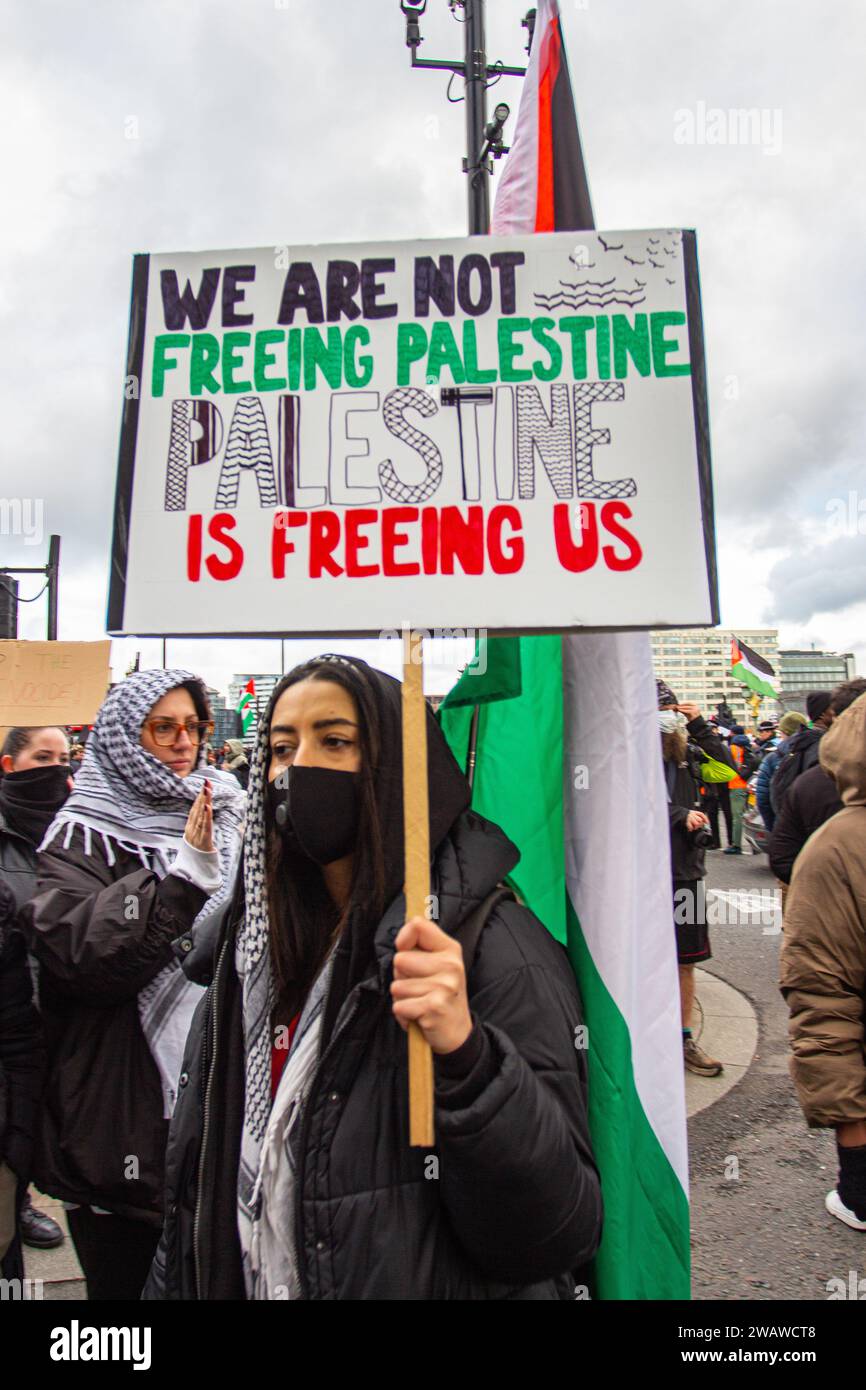 Londres, Royaume-Uni - 6 janvier 2023 : manifestation pro-palestinienne dans le centre de Londres. Banque D'Images