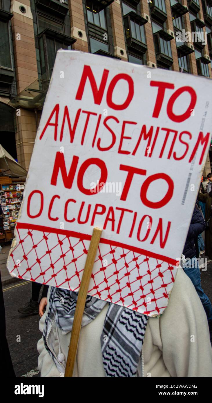 Londres, Royaume-Uni - 6 janvier 2023 : manifestation pro-palestinienne dans le centre de Londres. Banque D'Images
