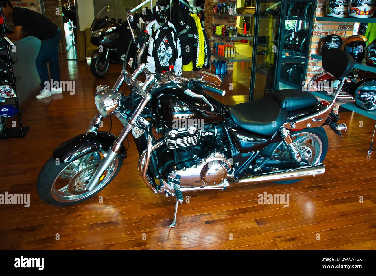 Pin's Triumph Thunderbird - Équipement Moto