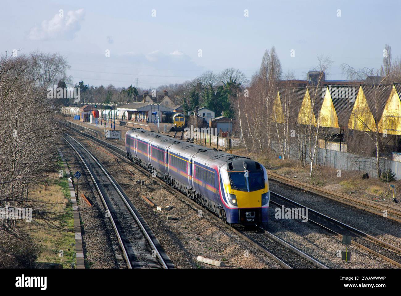 Un First Great Western Class 180 Coradia diesel numéro 180114 à West Drayton le 10 février 2006. Banque D'Images