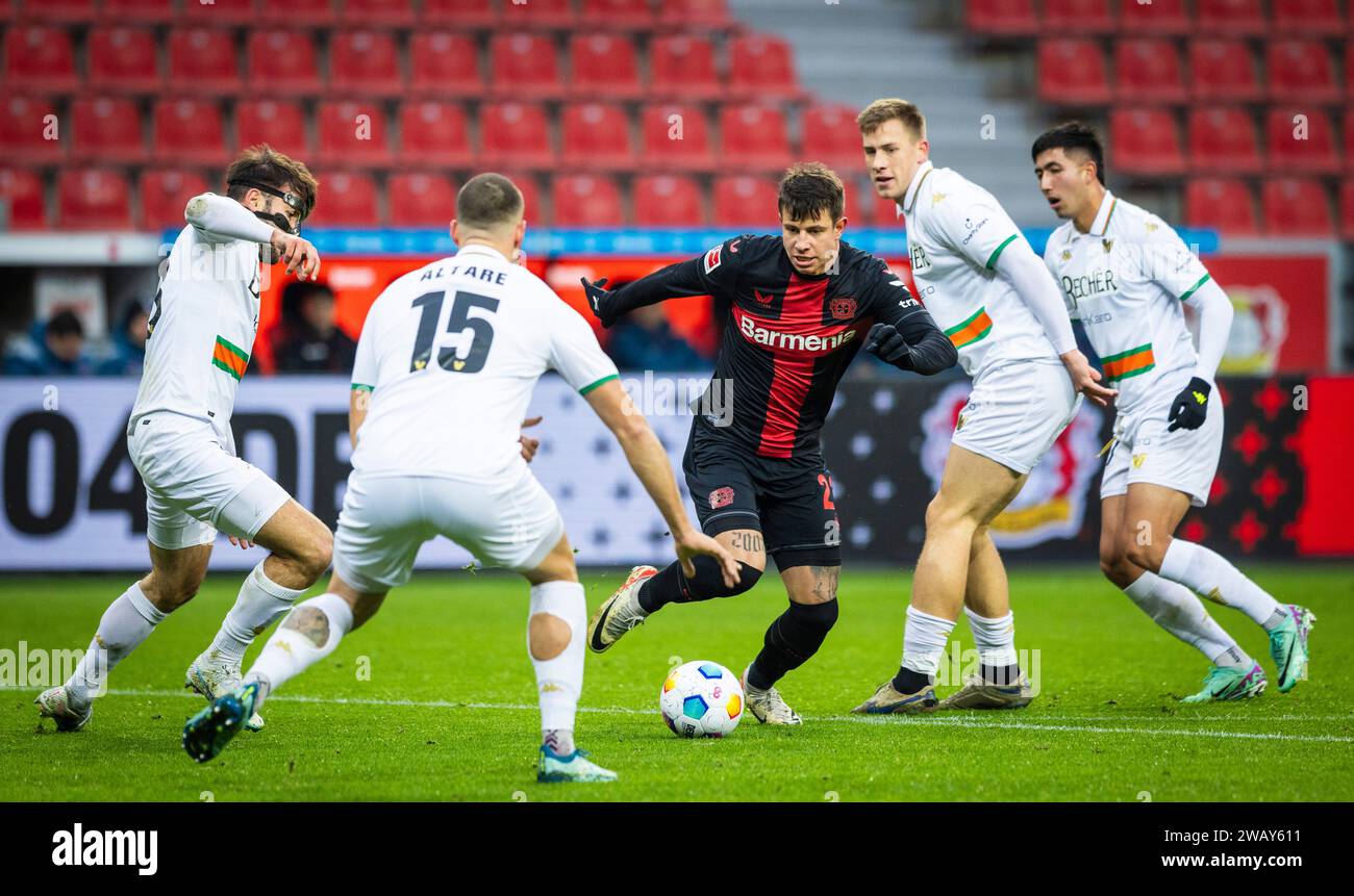 Leverkusen, Allemagne. 07 janvier 2024. Adam Hlozek (Leverkusen) Bayer Leverkusen - FC Venedig 07.01.2024 Copyright (nur für journalistische Zwecke) by Banque D'Images