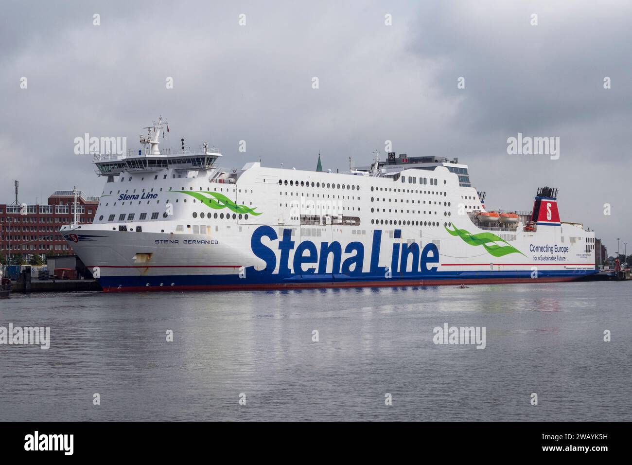 Le Stena Germanica est le premier navire commercial au monde à fonctionner au méthanol comme carburant principal, amarré à Kiel, en Allemagne. Banque D'Images