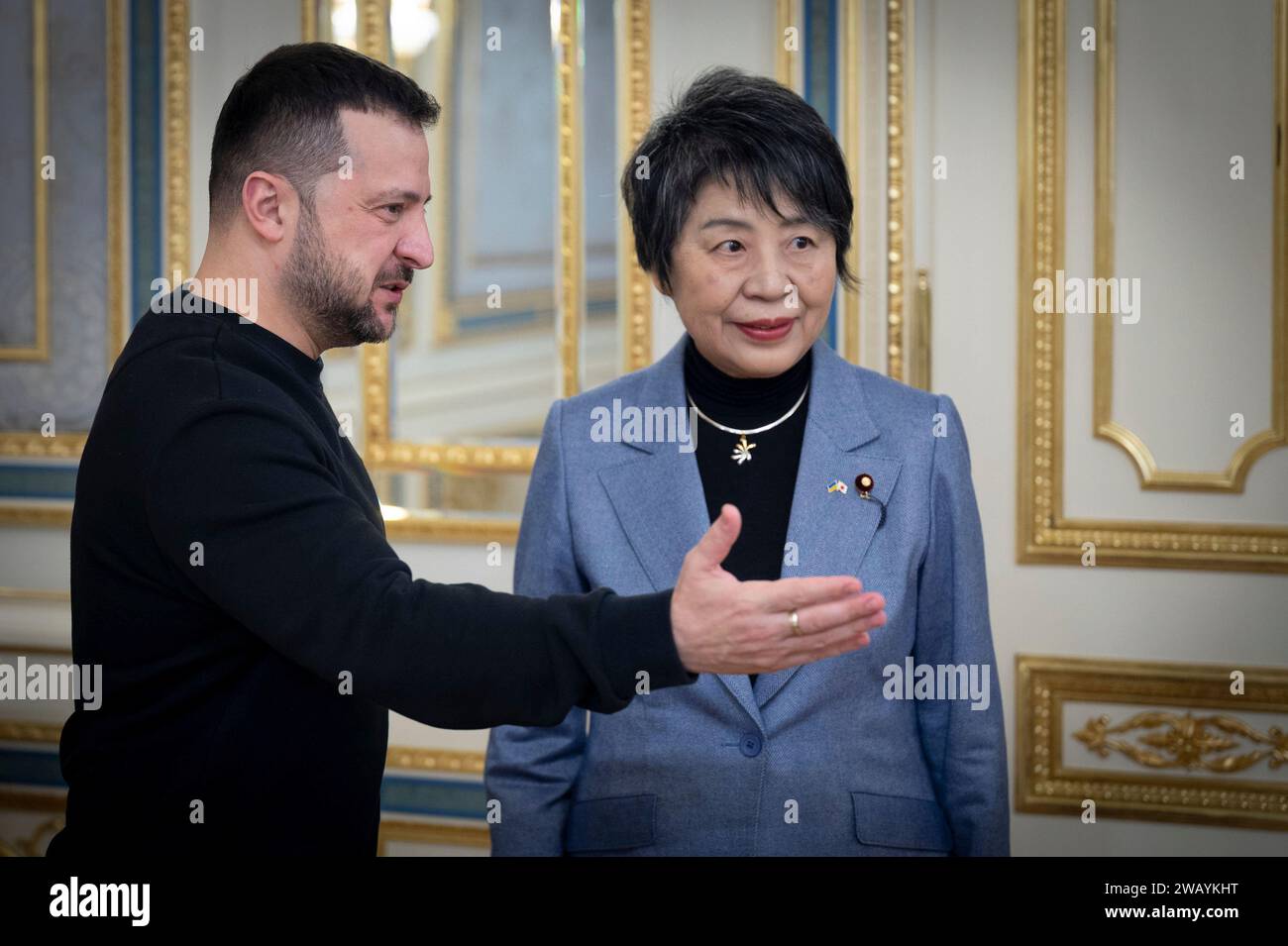 Kiev, Ukraine. 07 janvier 2024. Le président ukrainien Volodymyr Zelenskyy accueille la ministre japonaise des Affaires étrangères, Yoko Kamikawa, pour des discussions bilatérales au palais Mariinsky, le 7 janvier 2024 à Kiev, en Ukraine. Kamikawa a promis 37 millions de dollars pour de l'équipement anti-drone. Crédit : Présidence ukrainienne/Bureau de presse présidentiel ukrainien/Alamy Live News Banque D'Images