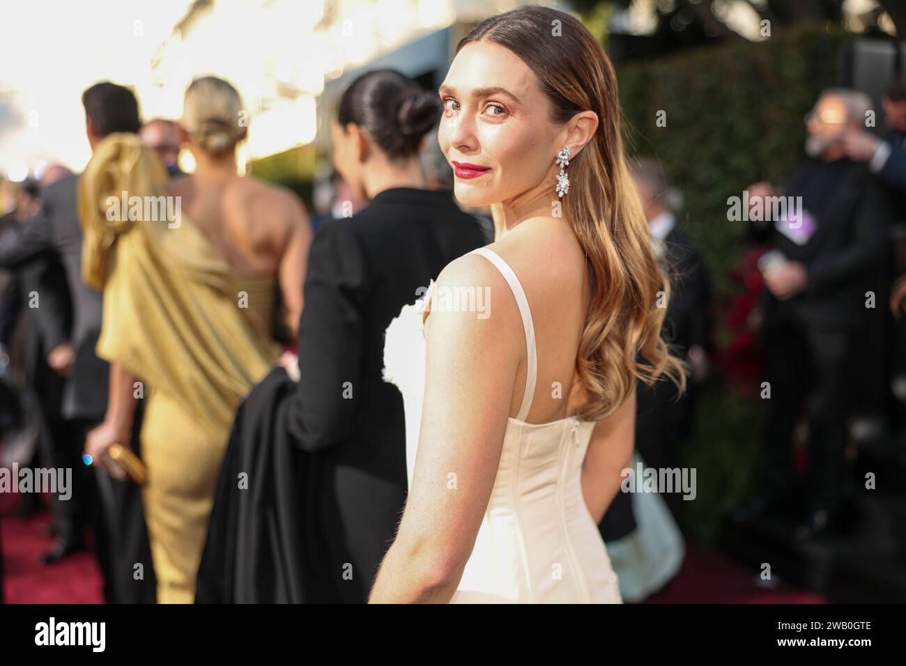 Elizabeth Olsen lors du 81e Golden Globe Awards qui s'est tenu à l'hôtel Beverly Hilton le 7 janvier 2024 à Beverly Hills, en Californie. Banque D'Images