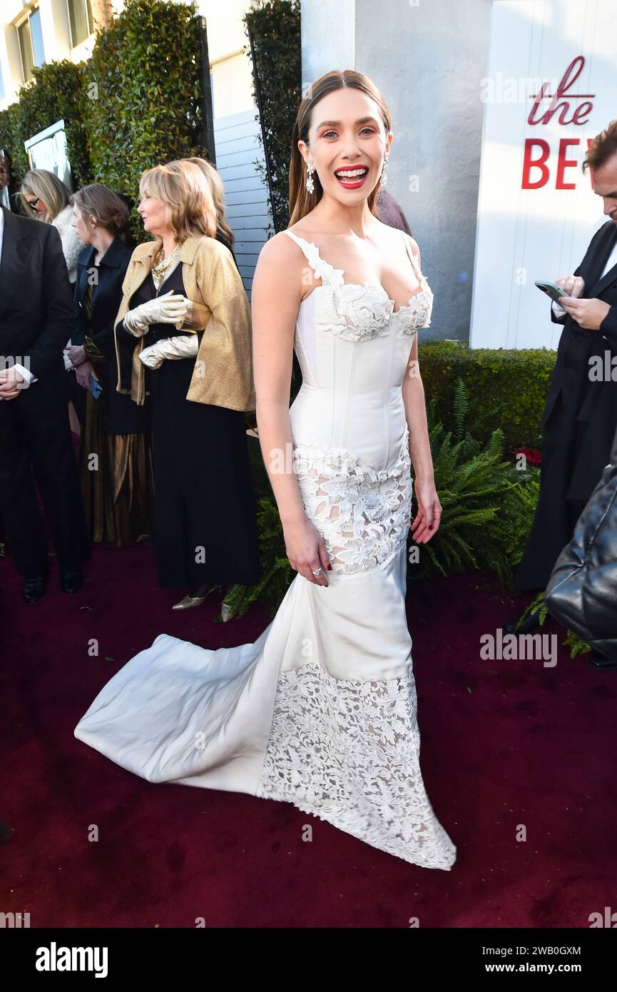 Elizabeth Olsen lors du 81e Golden Globe Awards qui s'est tenu à l'hôtel Beverly Hilton le 7 janvier 2024 à Beverly Hills, en Californie. Banque D'Images
