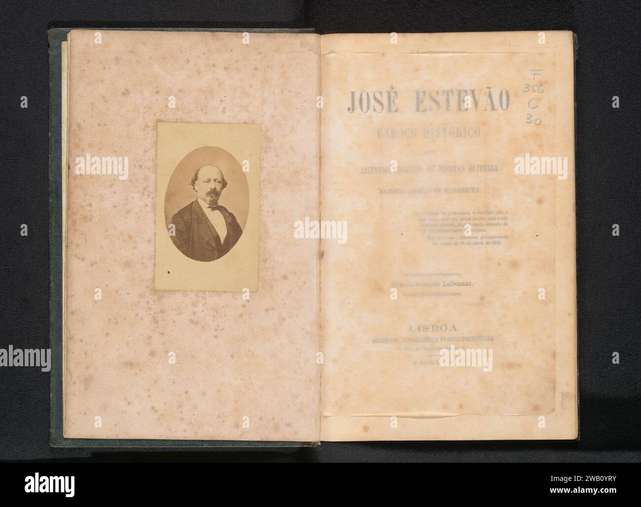Portret van José Estêvão Coelho de Magalhães, Anonyme, c. 1853 - avant 1862 photographie support photographique albumen print journaliste, reporter Banque D'Images