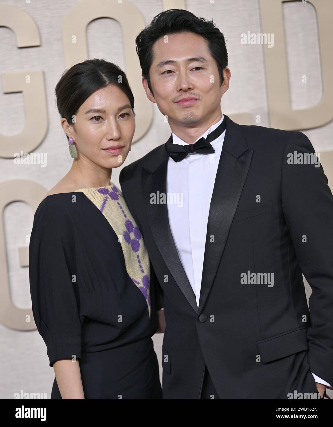 Beverly Hills, États-Unis. 07 janvier 2024. (G-D) Joana Pak et Steven Yeun arrivent pour la 81e édition des Golden Globe Awards au Beverly Hilton de Beverly Hills, Californie, le dimanche 7 janvier 2024. Photo de Chris Chew/UPI crédit : UPI/Alamy Live News Banque D'Images