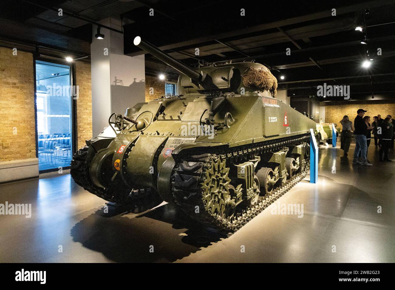 Char Sherman M4A4 exposé à l'Imperial War Museum, Londres, Angleterre Banque D'Images