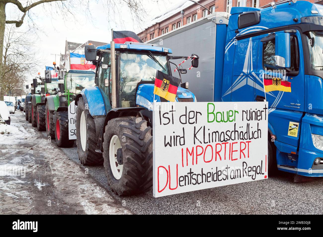 Landwirte Demonstrieren Gegen Geplante Subventionskürzungen ...