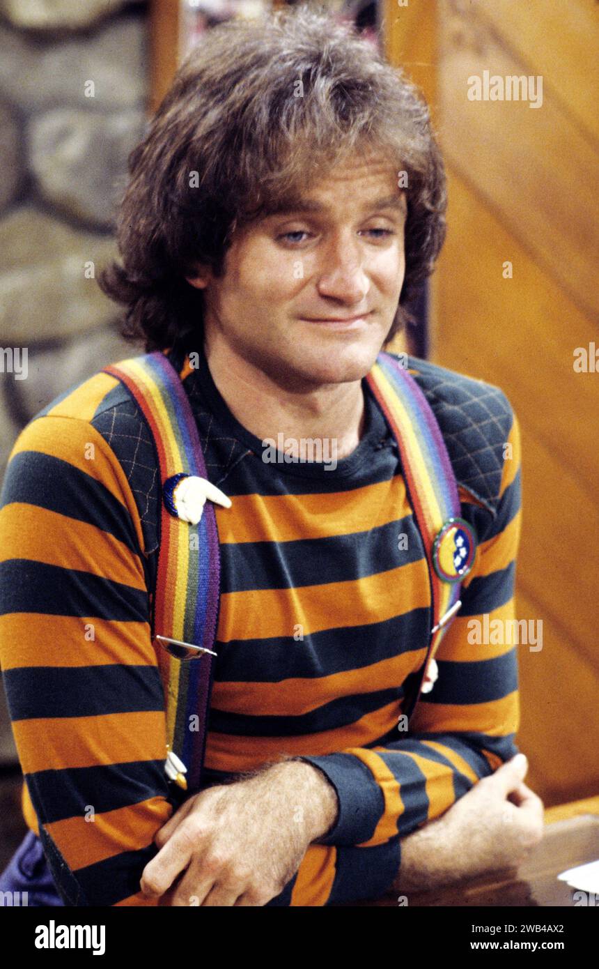 Série télévisée Mork & Mindy 1978 - 1982 USA 1978 saison 1, Mork Goes public réalisateur : Joel Zwick Robin Williams Banque D'Images