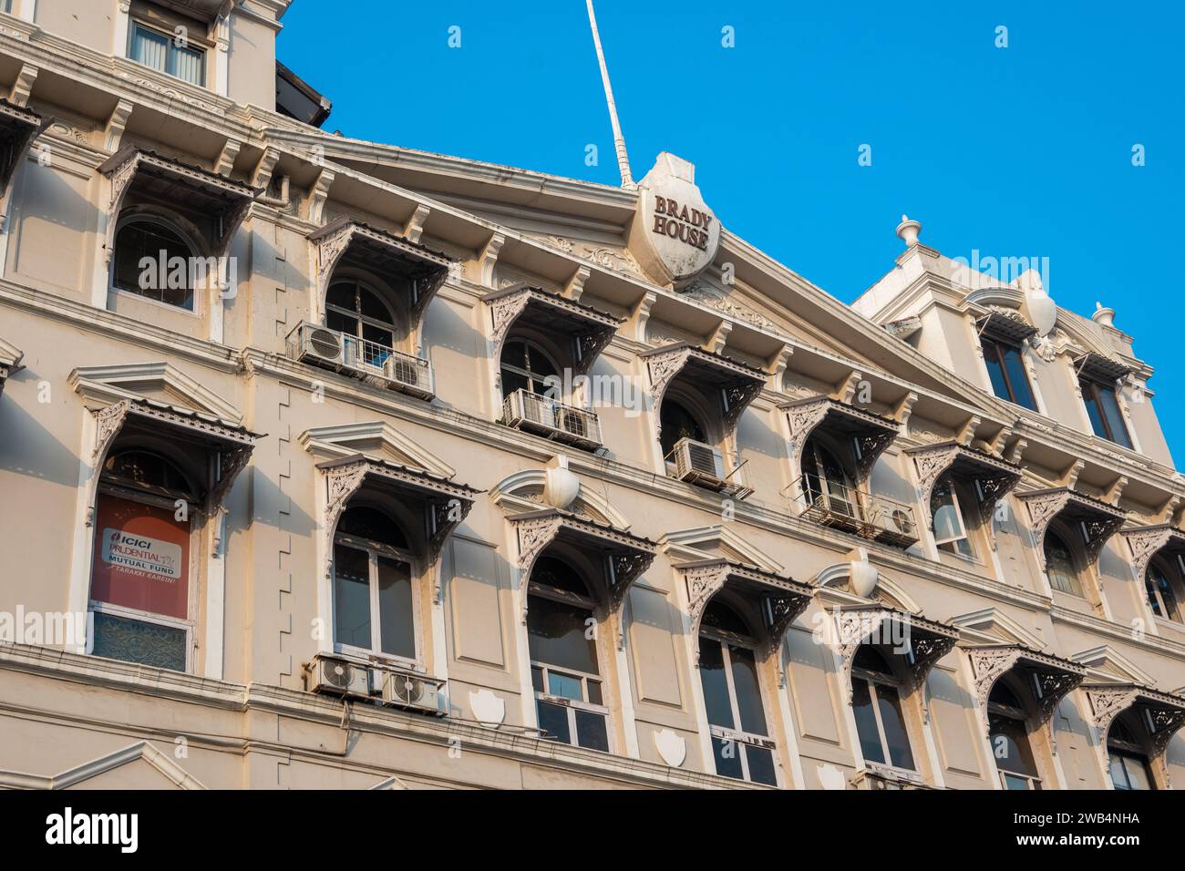 Mumbai, Maharashtra, Inde, paysage urbain avec bâtiment patrimonial de ICICI Prudential Mutual Fund, éditorial seulement. Banque D'Images