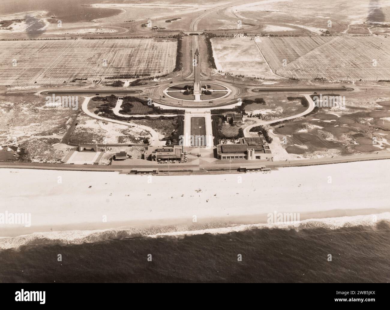 Vue aérienne de Water Tower - Jones Beach, long Island, New York, vers 1936 Banque D'Images