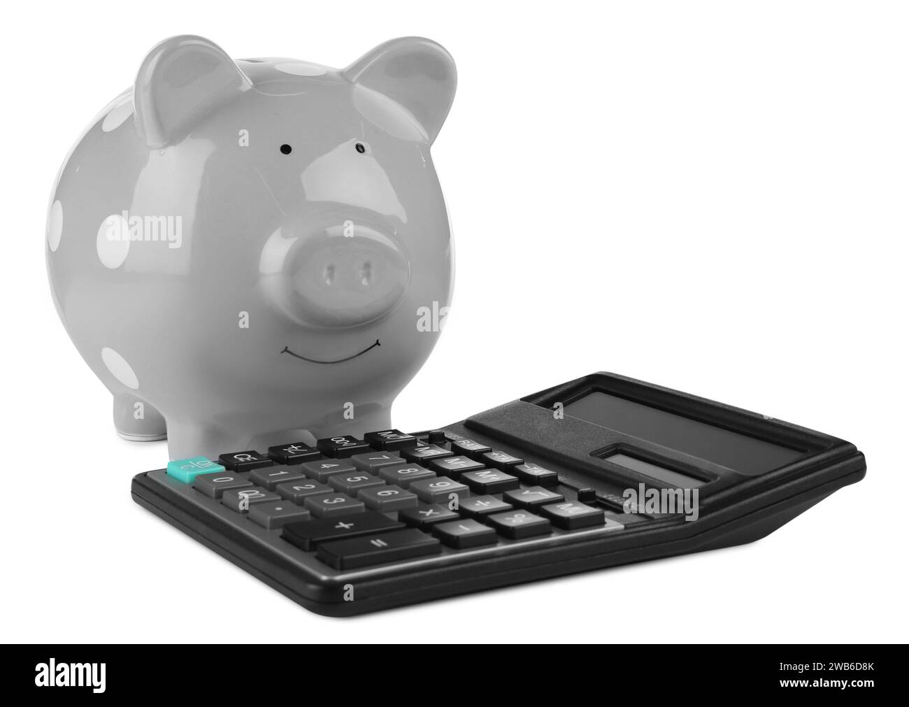 Calculatrice et tirelire grise isolée sur blanc Banque D'Images