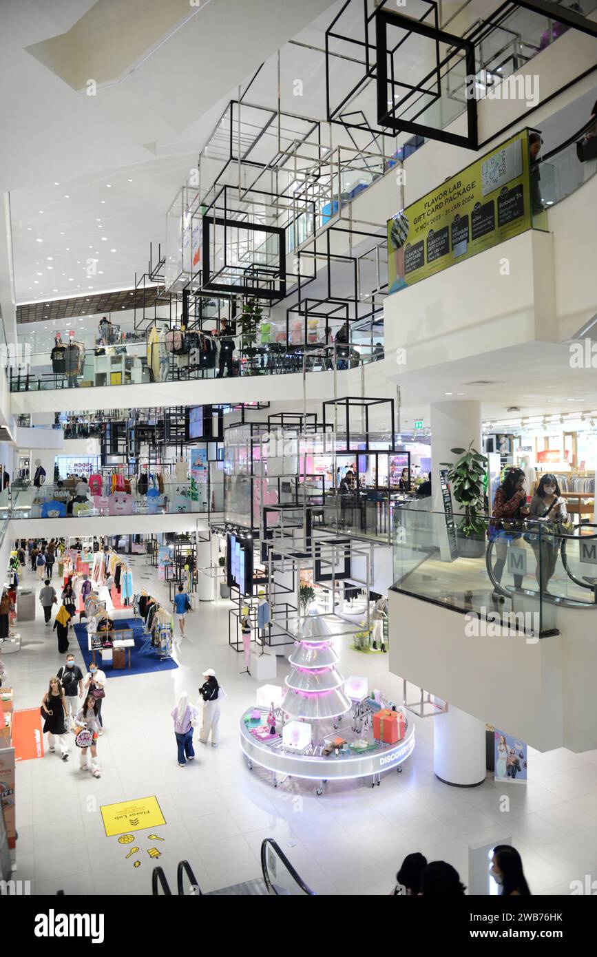 Centre commercial Siam Discovery près de la place Siam à Bangkok, Thaïlande. Banque D'Images