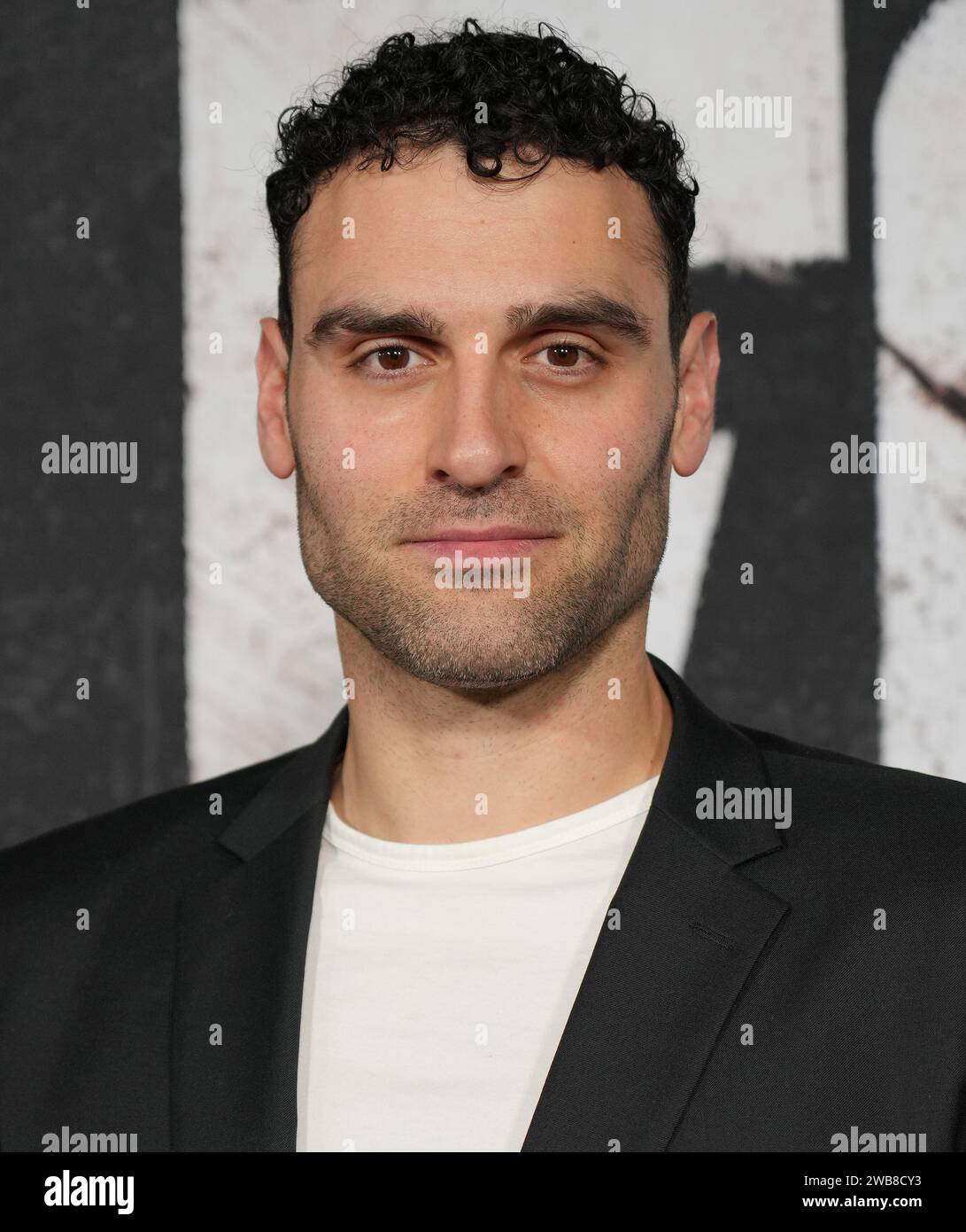 Los Angeles, États-Unis. 10 décembre 2023. Dane DiLiegro arrive au Marvel Studios ECHO Launch Event qui se tient au Regency Village Theatre à Westwood, CA, le lundi 8 janvier 2023. (Photo de Sthanlee B. Mirador/Sipa USA) crédit : SIPA USA/Alamy Live News Banque D'Images