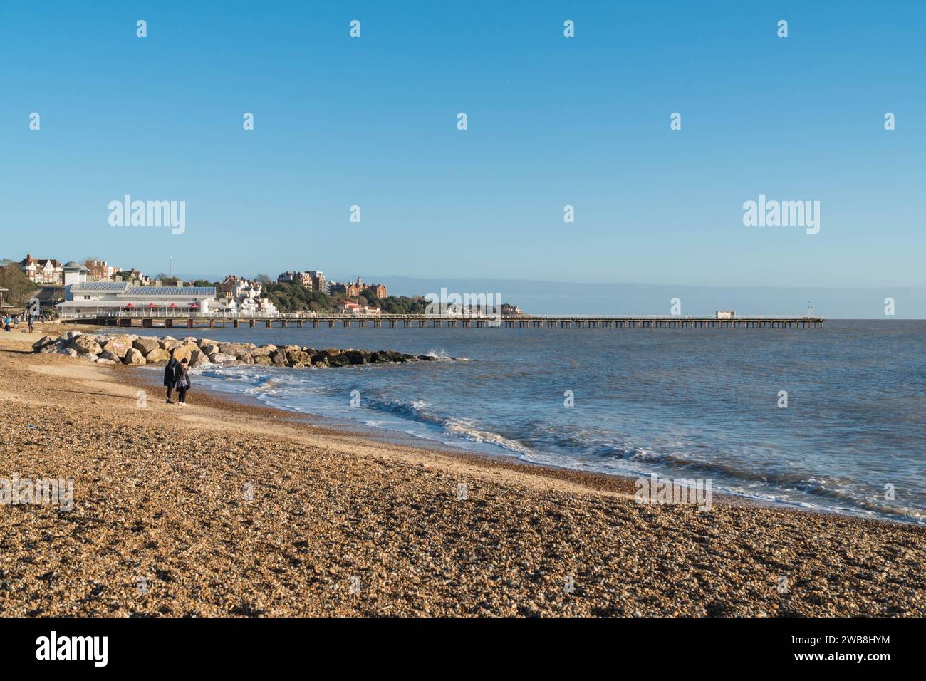 Felixstowe jetée à 2 640 pieds de long, elle était autrefois l'une des plus longues au Royaume-Uni. Suffolk Angleterre. Décembre 2023 Banque D'Images