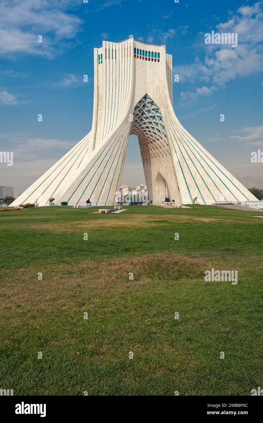 Azadi Tower (Tour de la liberté), un monument emblématique de Téhéran, Iran. Banque D'Images