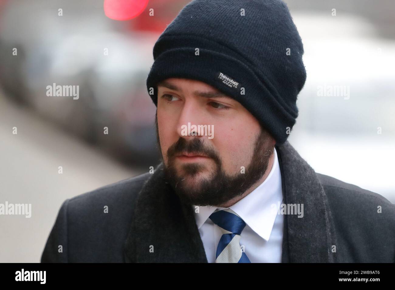 Londres, Royaume-Uni, 9 janvier 2024. Richard Holden, président du Parti conservateur, arrive à la réunion hebdomadaire du Cabinet vêtu d'un beano de laine. Banque D'Images