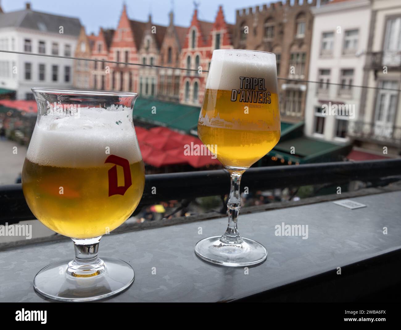 Deux verres de bière Belguim à Bruges Belguim Banque D'Images