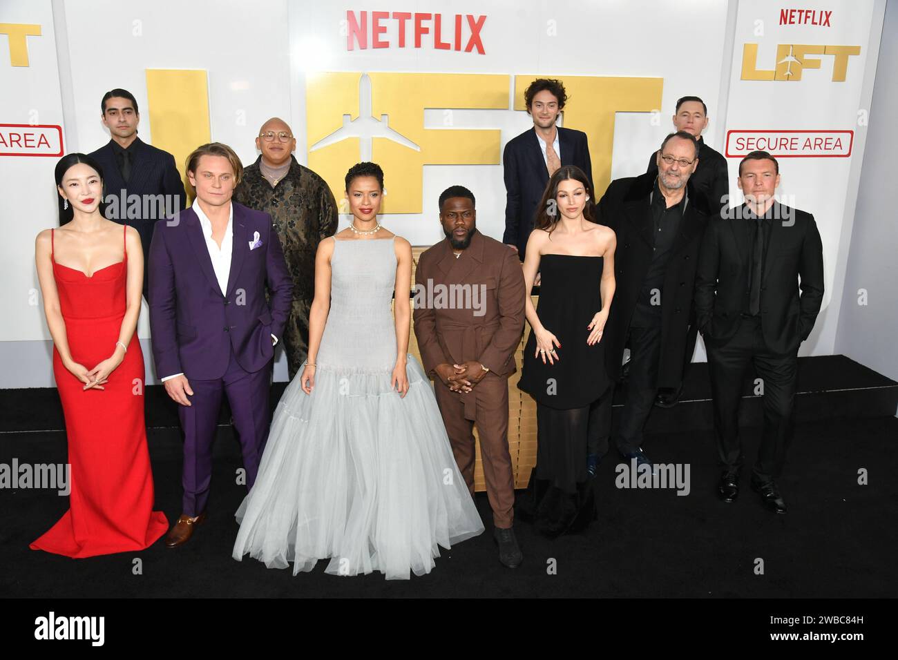 Viveik Kalra, Yun Jee Kim, Jacob Batalon, Billy Magnussen, Gugu Mbatha-Raw, Kevin Hart, Úrsula Corberó, Oli Green, Jean Reno, Burn Gorman et Sam Wort Banque D'Images