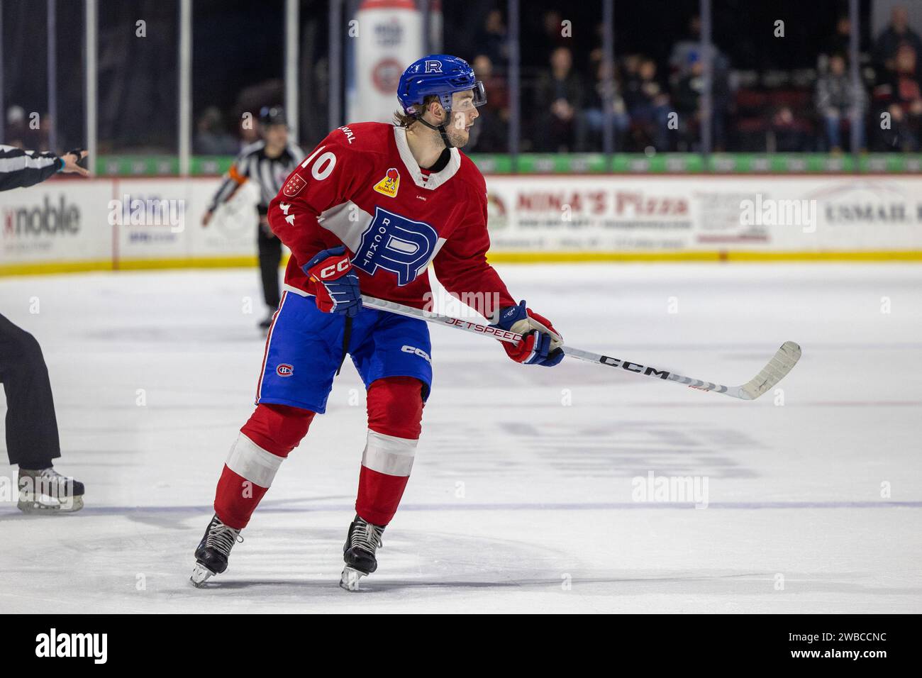 7 janvier 2024 : l’attaquant de Laval Rocket Joshua Roy (10) patine en première période contre les Utica Comets. Les Utica Comets ont accueilli le Rocket de Laval dans un match de la Ligue américaine de hockey au Adirondack Bank Center à Utica, New York. (Jonathan Tenca/CSM) Banque D'Images