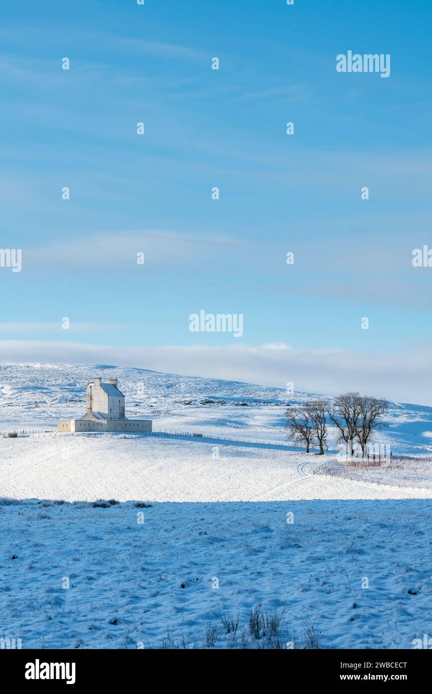 Château de Corgarff dans la neige de décembre. Aberdeenshire, Écosse Banque D'Images