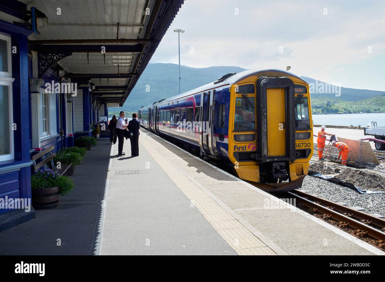 Un train ScotRail à la gare Kyle of Lochalsh, Wester Ross, nord-ouest de l'Écosse, Royaume-Uni Banque D'Images