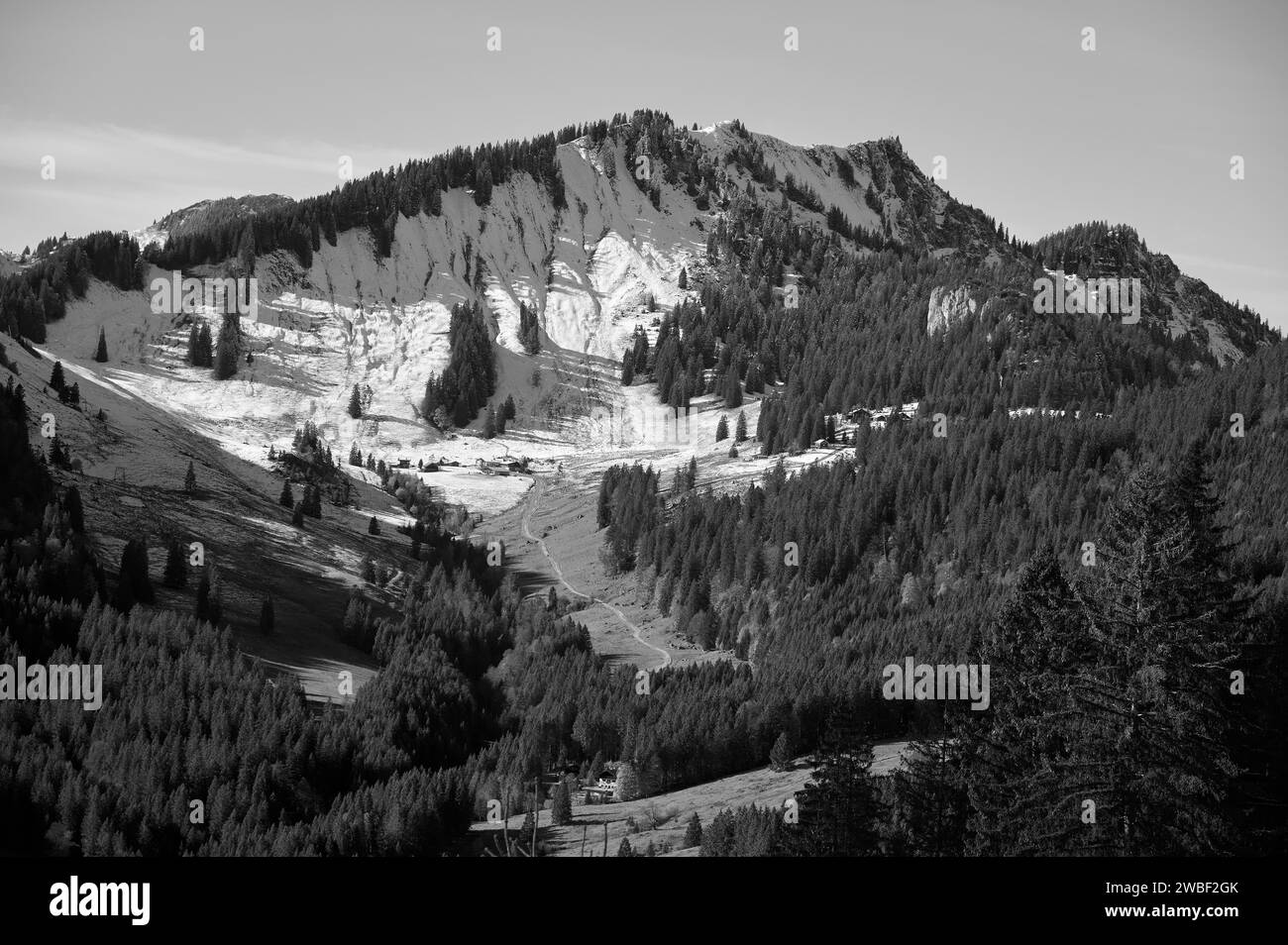 Bodenschneid en hiver, neige, Spitzingsee, montagnes de Mangfall, Préalpes bavaroises, haute-Bavière, Bavière, Allemagne Banque D'Images