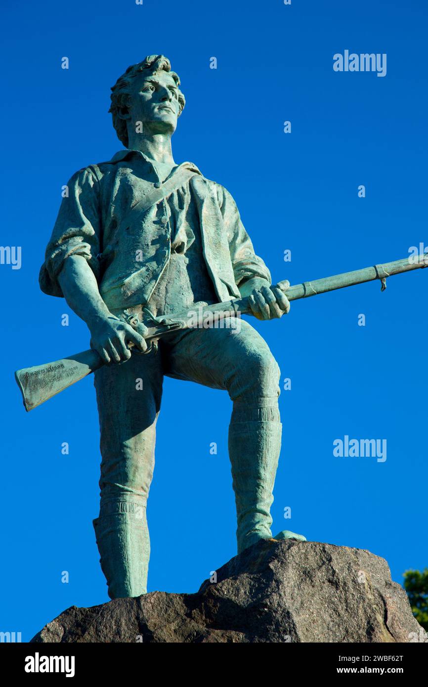 Le Capitaine Parker statue sur la bataille de Lexington Green, Green, Lexington, Massachusetts Banque D'Images