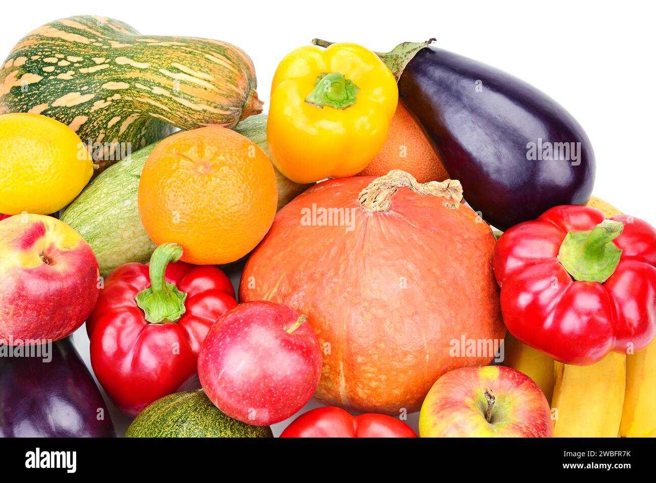 Fruits et légumes isolés sur fond blanc. Aliments biologiques. Banque D'Images