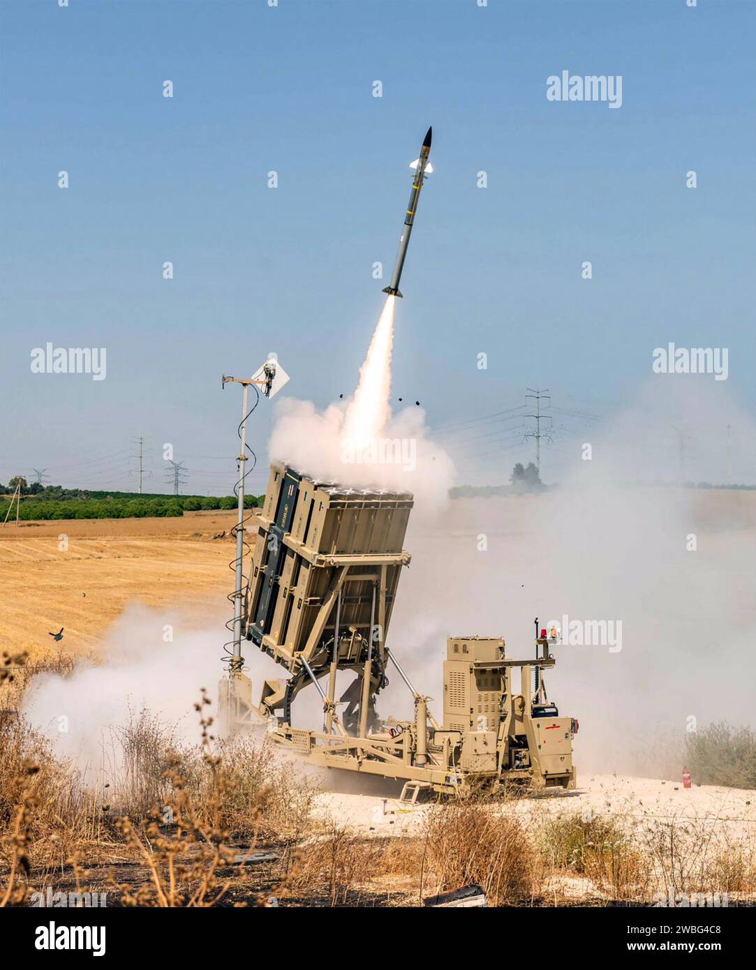 DÔME DE FER système de missiles de défense aérienne israélien lançant une roquette Tamir en 2021. Photo : IDF Banque D'Images