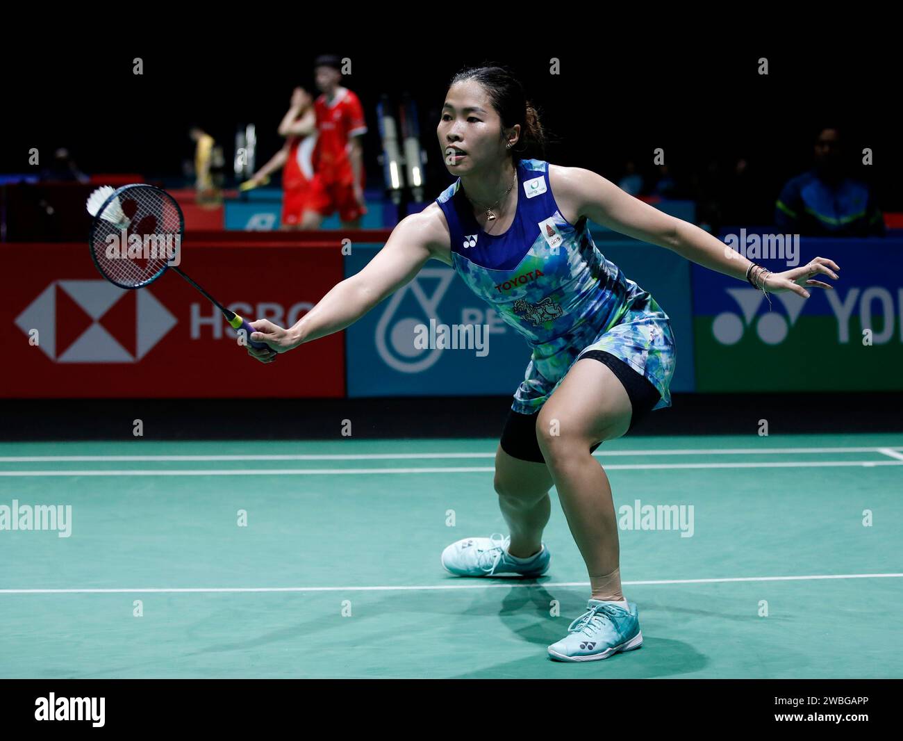 Kuala Lumpur, Malaisie. 10 janvier 2024. Ratchanok Intanon, de Thaïlande, joue contre Aya Ohori, du Japon (non photographié) lors du match de la ronde 32 du Petronas Malaysia Open 2024 à l'Axiata Arena. Ratchanok Intanon a gagné avec des scores ; 21/21 : 19/10. Crédit : SOPA Images Limited/Alamy Live News Banque D'Images