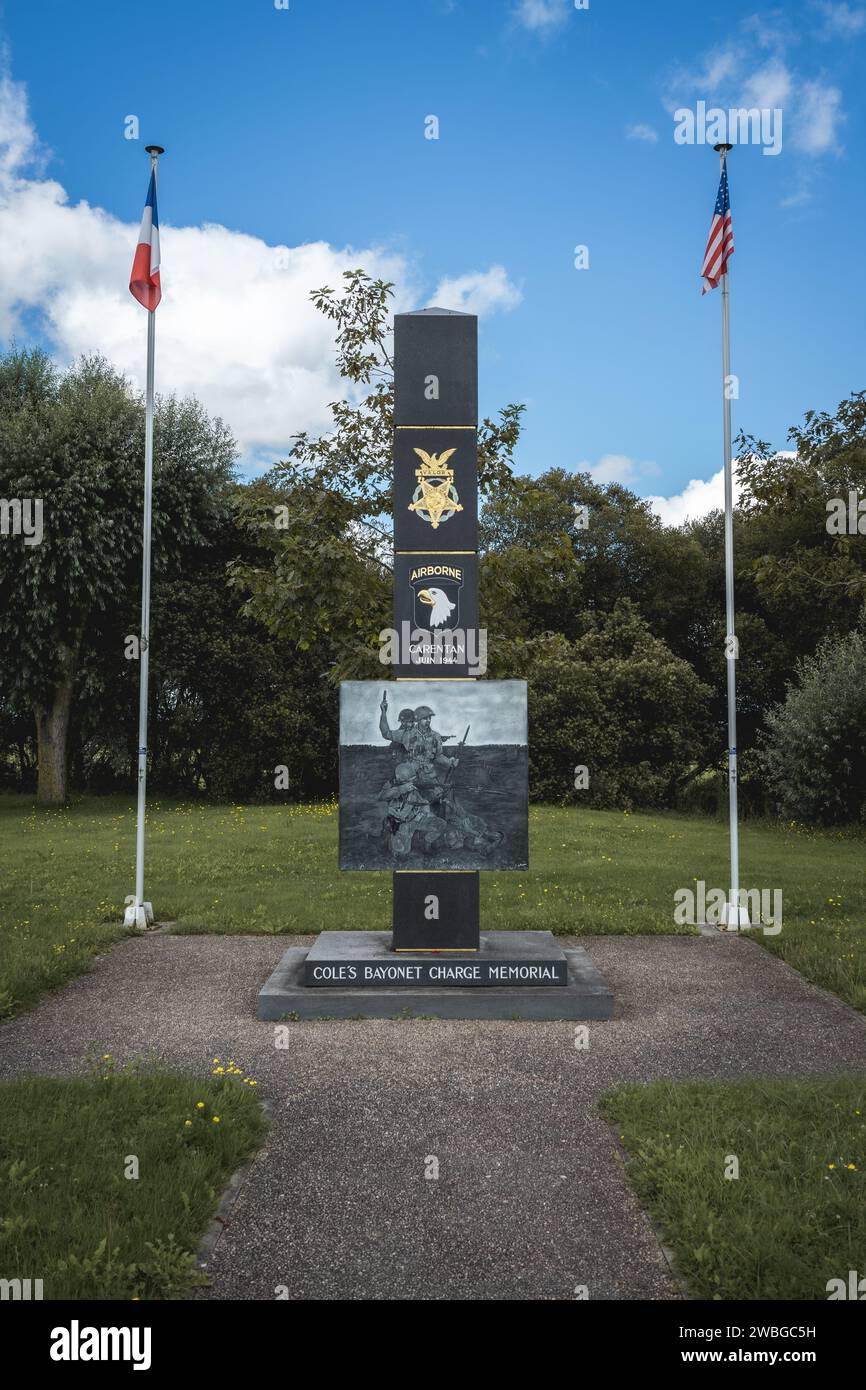 Monument de guerre pour la 101e aéroportée à Purple Heart Lane, Carentan France Normandie. 14 août 2023. Banque D'Images