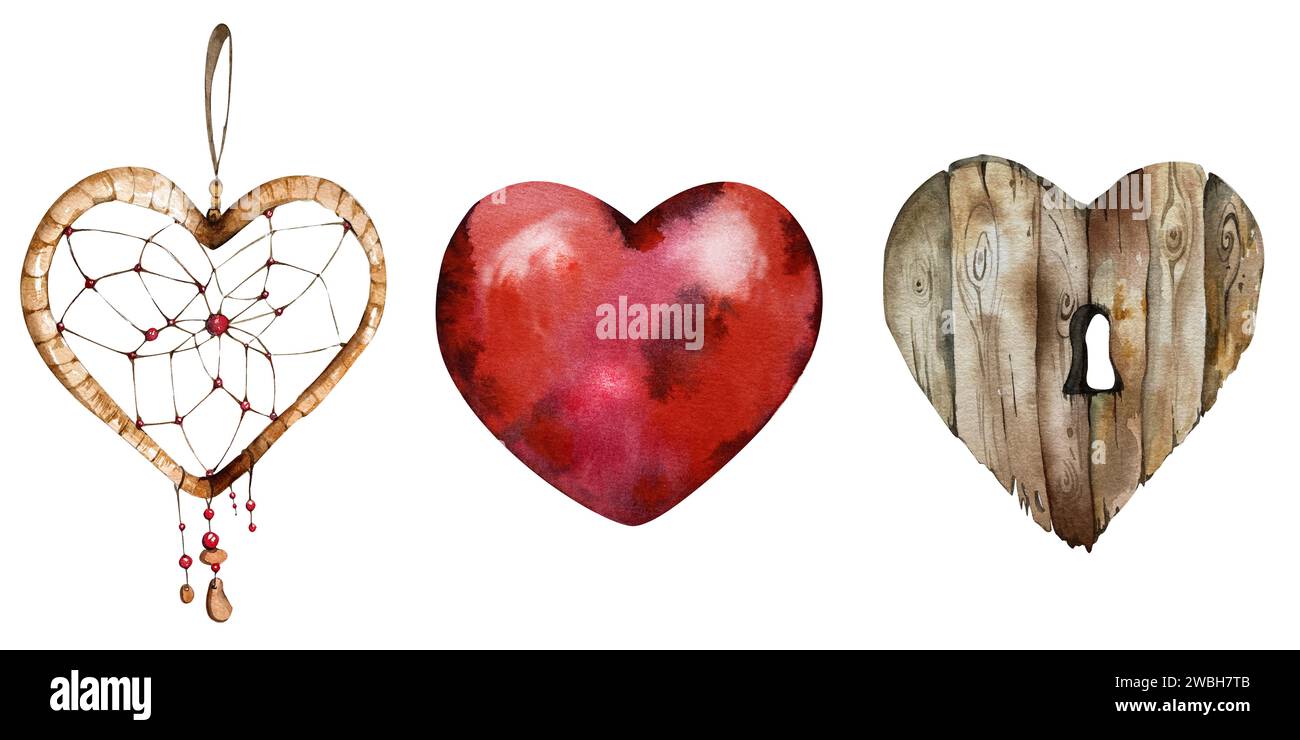 Un ensemble de trois coeurs stylisés pour la Saint-Valentin. Un dreamcatcher en forme de cœur avec des perles, un cœur rouge vif, un cœur en bois avec un keyho Banque D'Images