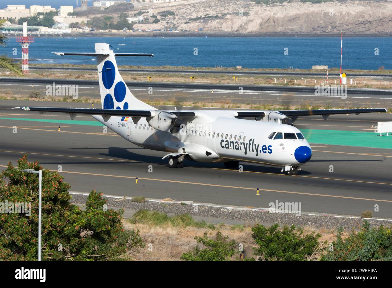 ATR72, avion régional Canaryfly Banque D'Images