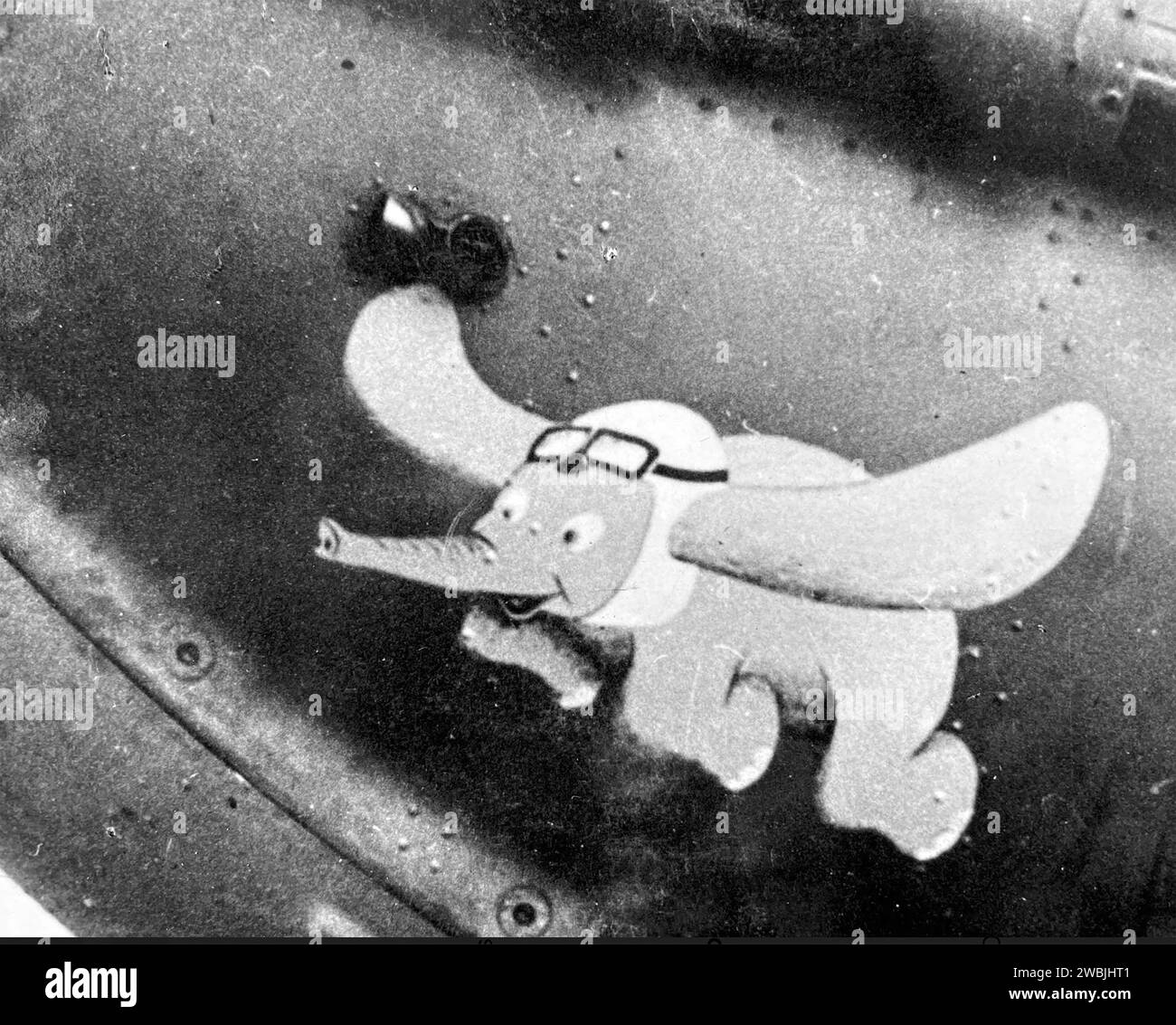 257 (BURMA) SQUADRON RAF emblème « Dumbo » peint sur le nez de l'ouragan 712 du vol de 3 à Lyneham en juin 1942. Photo : Eric Spencer Banque D'Images
