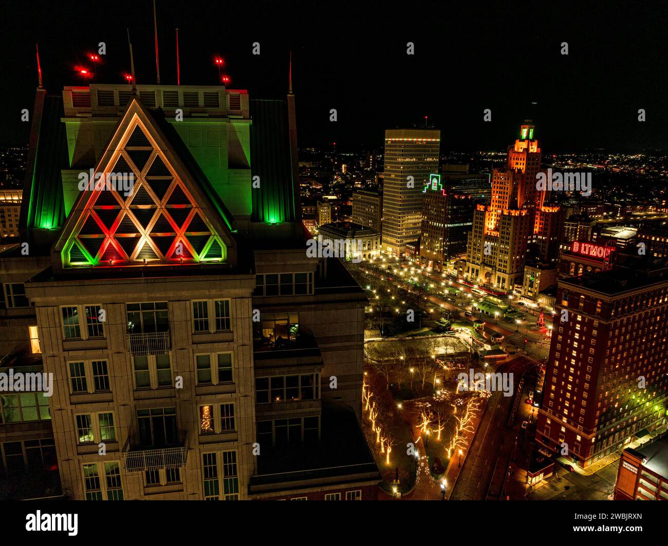Les lumières de vacances dans Downtown Providence Rhode Island nuit décembre 2023 Banque D'Images