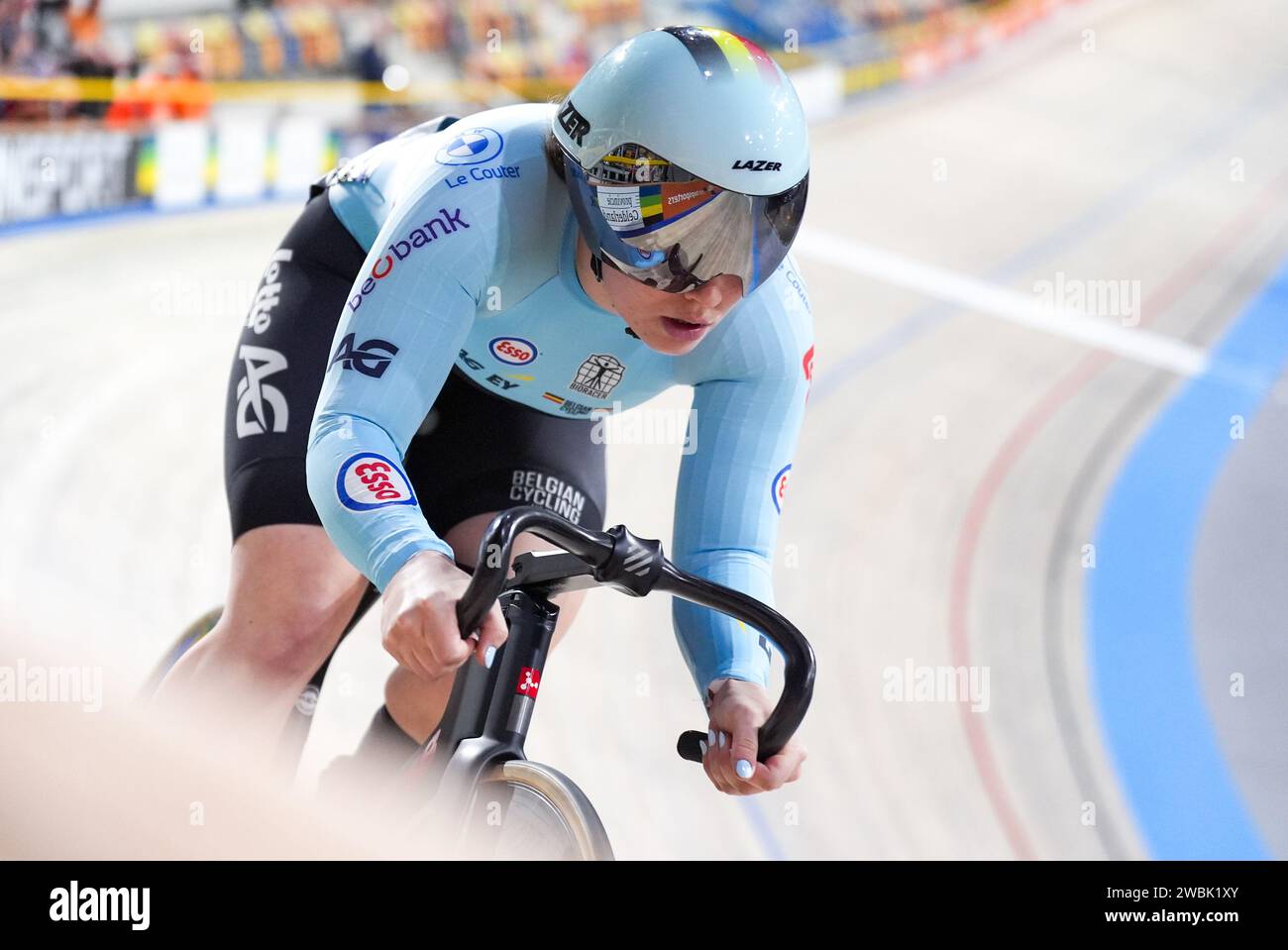 Apeldoorn, pays-Bas. 11 janvier 2024. APELDOORN, PAYS-BAS - 11 JANVIER : Nicky Degrendele, de Belgique, en compétition dans le sprint féminin au jour 2 des Championnats d'Europe UEC Track Elite 2024 à Omnisport le 11 janvier 2024 à Apeldoorn, pays-Bas. (Photo Joris Verwijst/Agence BSR) crédit : Agence BSR/Alamy Live News Banque D'Images