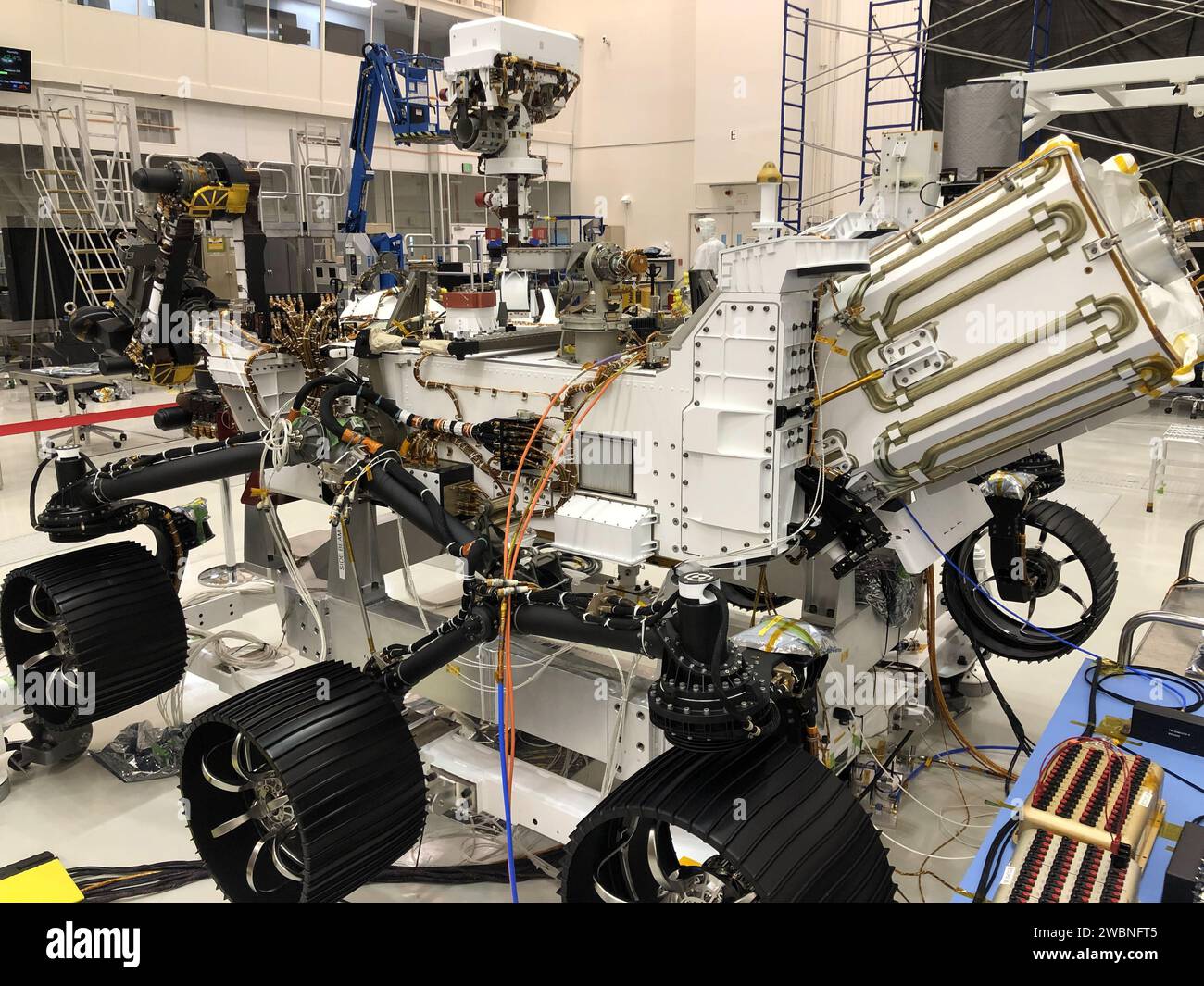 Le Perseverance rover a subi un essai de 10 jours le 16 novembre 2019 au Jet propulsion Laboratory High Bay 1 de la NASA, évaluant les opérations de lancement, de croisière, d'atterrissage et de surface pour la mission mars 2020. Banque D'Images