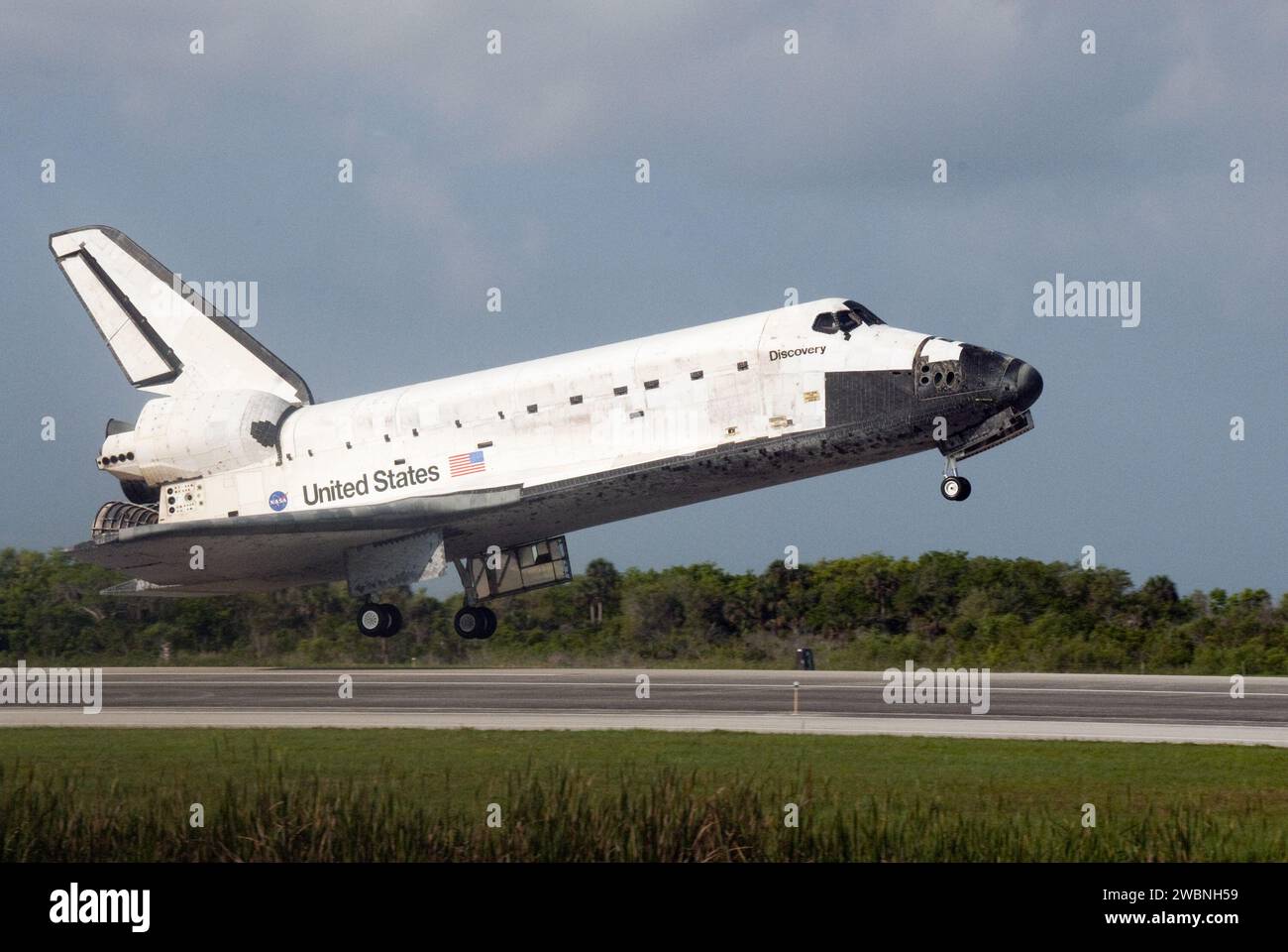 T-shirt NASA Astronaute Exploration Spatiale - Design Graphique - 100% Coton - Taille Homme - Neuf Sans étiquette