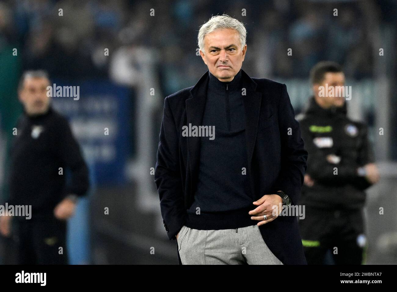 Jose Mourinho entraîneur de L'AS Roma lors du match de football de la coupe d'Italie entre le SS Lazio et L'AS Roma au stade Olimpico de Rome (Italie), le 10 janvier 2024. Banque D'Images Jose Mourinho entraîneur de L'AS Roma lors du match de football de la coupe d'Italie entre le SS Lazio et L'AS Roma au stade Olimpico de Rome (Italie), le 10 janvier 2024. Banque D'Images