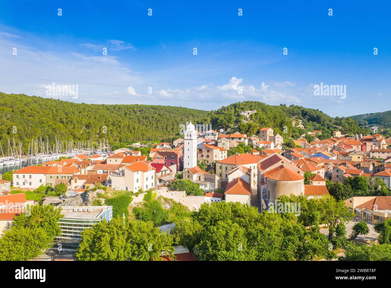 Vue aérienne de la ville de Skradin en Dalmatie, Croatie Banque D'Images