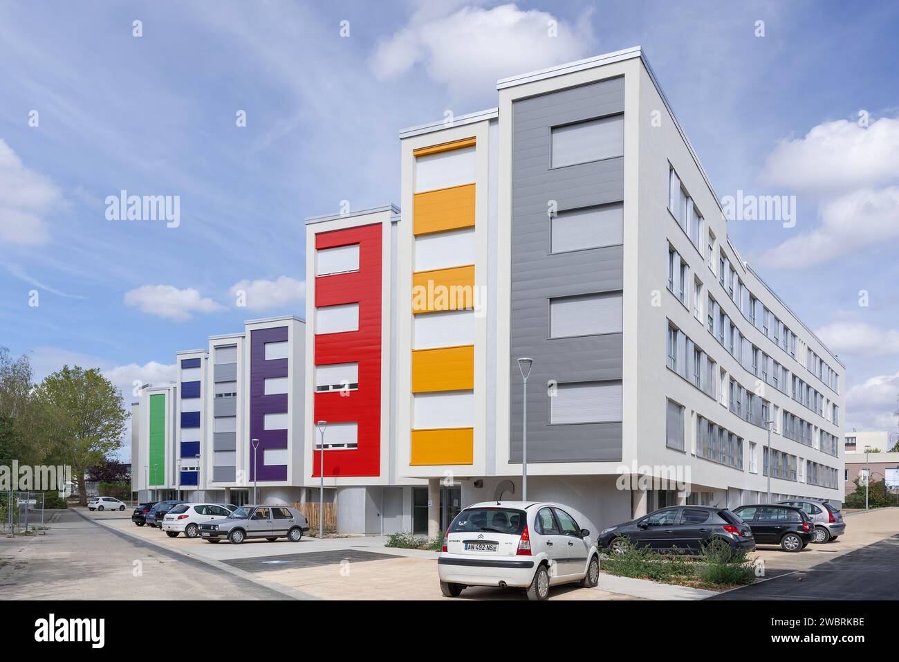 Nancy, France - Focus sur un complexe immobilier résidentiel coloré moderne, y compris l'hébergement pour les étudiants. Banque D'Images
