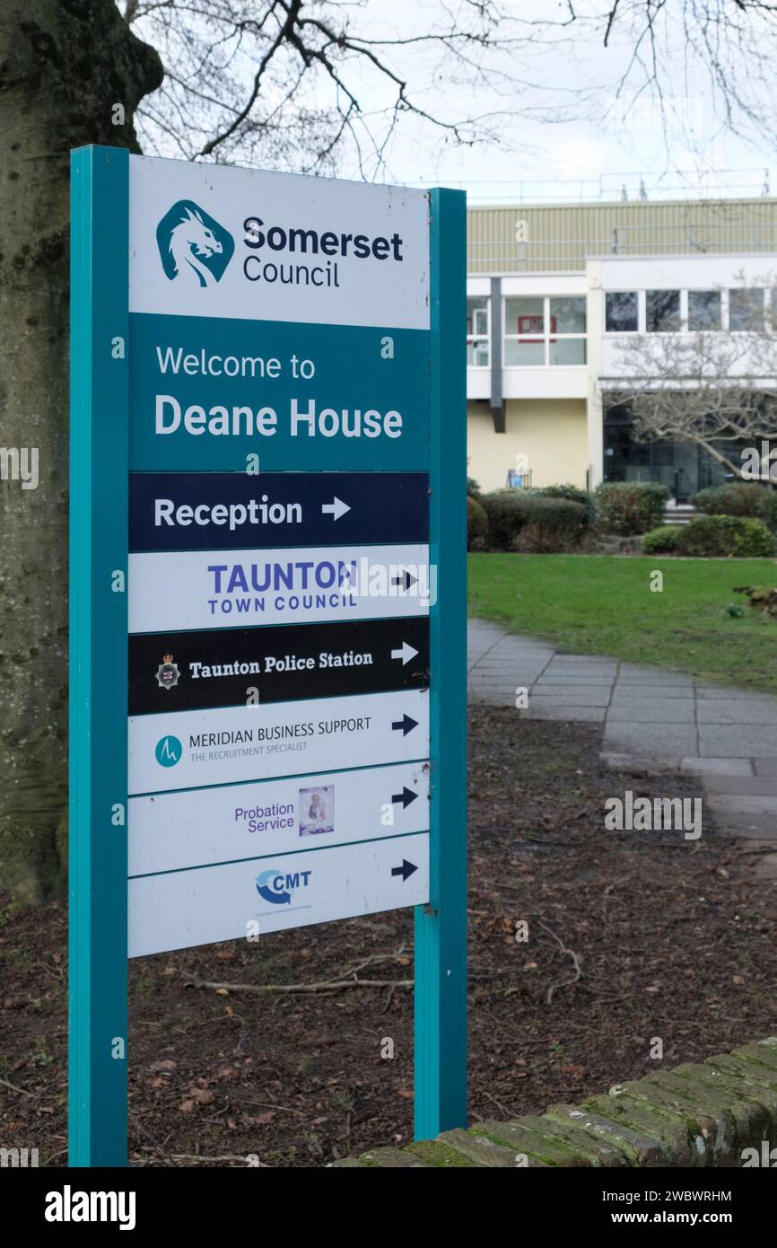 Autour de Taunton County Town of somerset UK. Les bureaux de Deane House du Somerset Council Banque D'Images