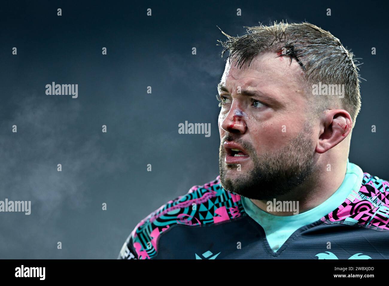 Swansea, Royaume-Uni. 12 janvier 2024. Sam Parry d'Ospreys lors du match de la European Challenge Cup entre Ospreys et Perpignan au stade Swansea.com de Swansea le 12 janvier 2024. Cette image ne peut être utilisée qu'à des fins éditoriales. Usage éditorial uniquement. Crédit : Ashley Crowden/Alamy Live News Banque D'Images