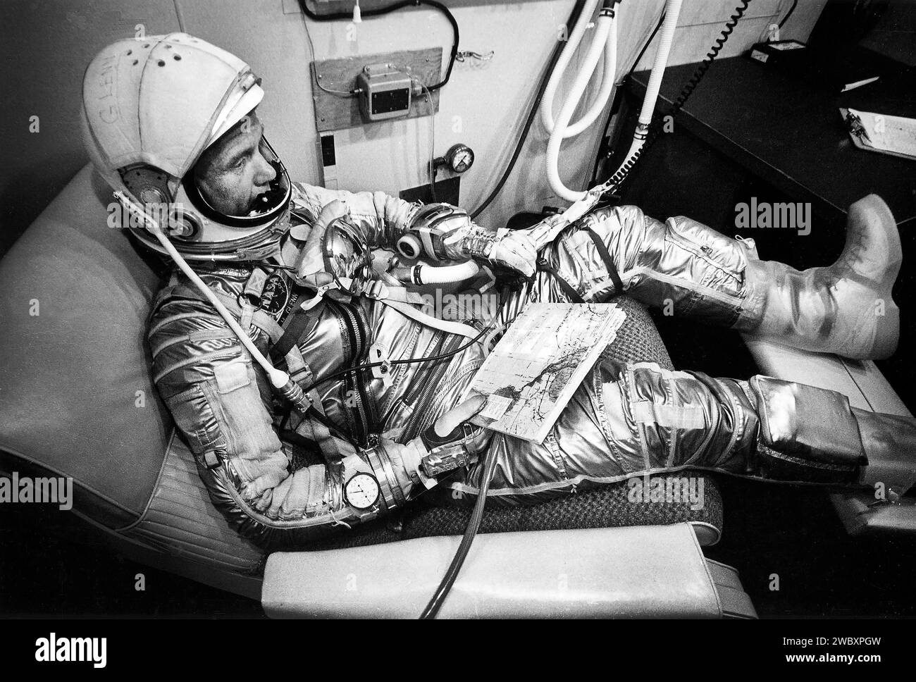 Combinaison de vol de l'astronaute américain John Glenn avant le lancement de ma-6, Cape Canaveral, Floride, États-Unis, NASA, 20 février 1962 Banque D'Images
