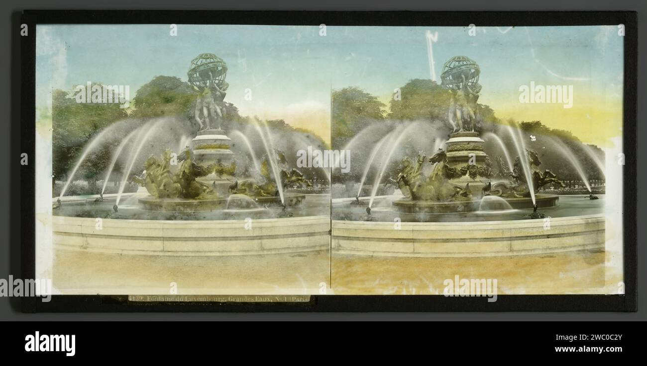 Vue des grandes eaux dans les jardins du château de Versailles, France, Anonyme, 1856 - 1890 jardin de Versailles verre. Seal Rand : toboggan papier fontaine ornementale jardin de Versailles Banque D'Images