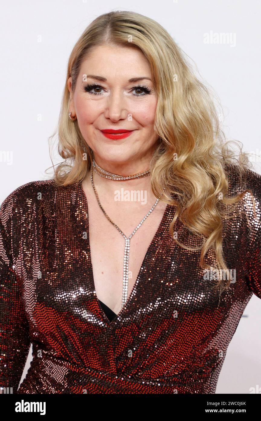 Sandra Quadflieg beim Charity Konzert Channel Aid - Live in concert par JBL in der Elbphilharmonie. Hambourg, 12.01.2024 *** Sandra Quadflieg au concert de charité Channel Aid live in concert de JBL à l'Elbphilharmonie Hambourg, 12 01 2024 Foto:xgbrcix/xFuturexImagex Channel_4141 Banque D'Images