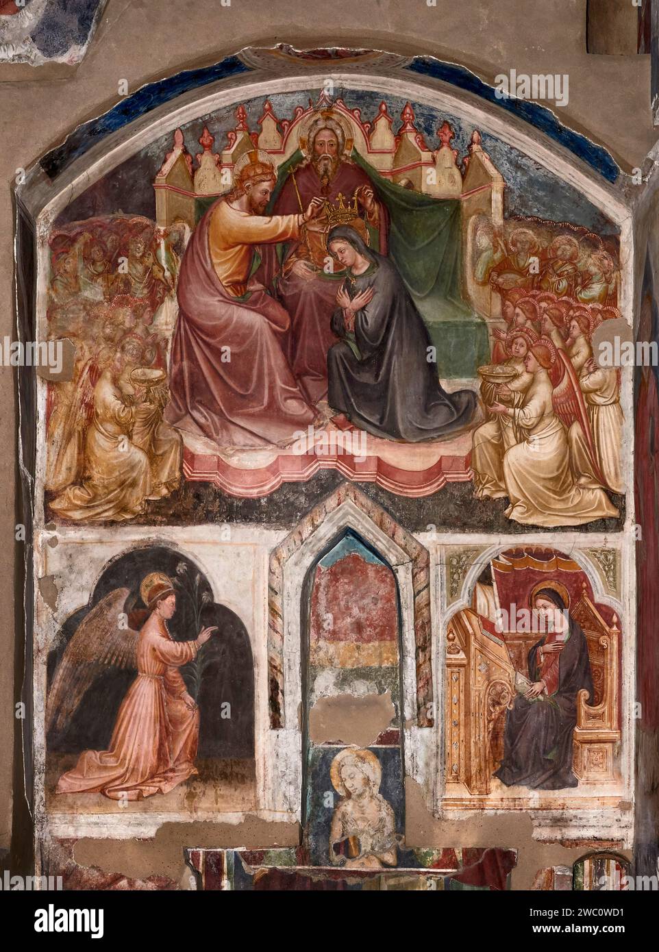 Incoronazione della Vergine e Annunciazione - affresco - Martino da Verona - XIV secolo - Verona, chiesa di S. Stefano Banque D'Images