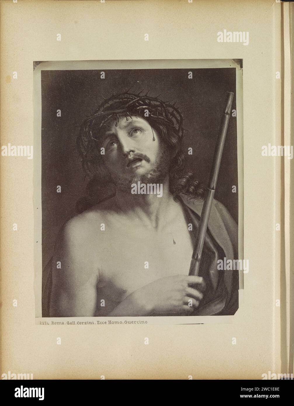 Production photographique de (vraisemblablement) une estampe - représentant le Christ avec la couronne d'épine, c. 1860 - c. 1900 photographie partie de l'album photo avec des enregistrements de sites dans les villes italiennes et des œuvres d'art. Support photographique tête d'impression à l'albumine du Christ avec couronne d'épines Banque D'Images